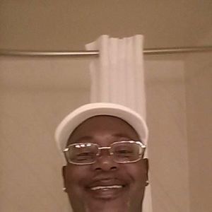 Meet your Posher, Anton